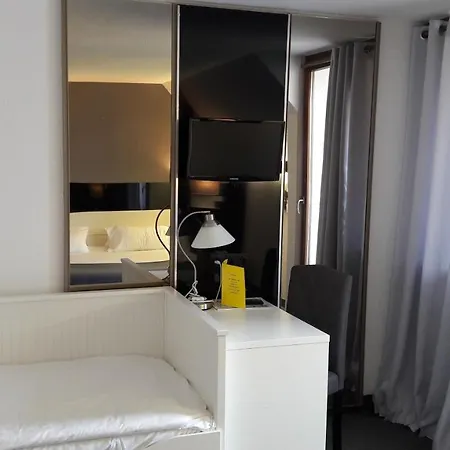 Le Relais Des Chateaux Forts فندق بيتش