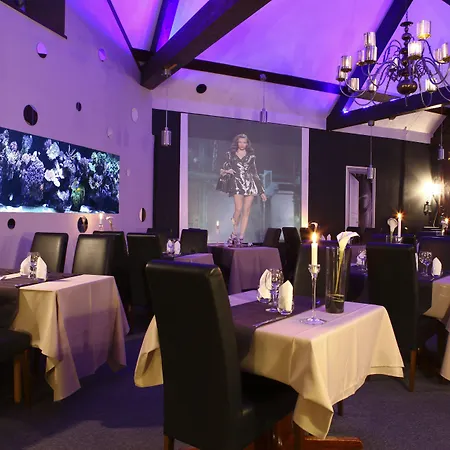 Le Relais Des Chateaux Forts Hotel