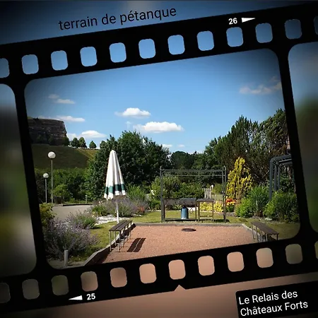 Le Relais Des Chateaux Forts Hotel 3*