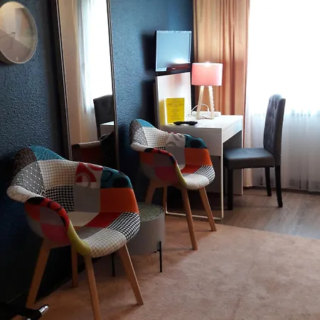 Le Relais Des Chateaux Forts 3* بيتش