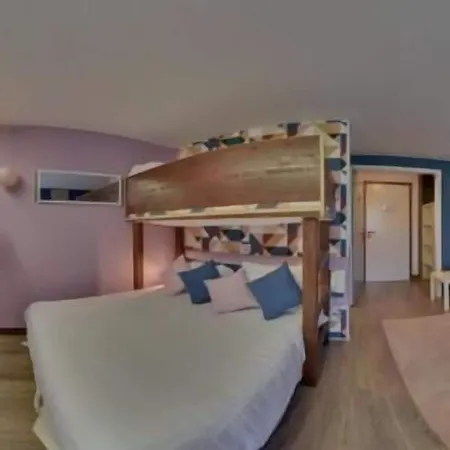 Le Relais Des Chateaux Forts بيتش