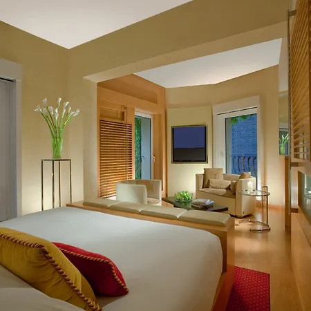 Hotel Le Relais Des Chateaux Forts 3*