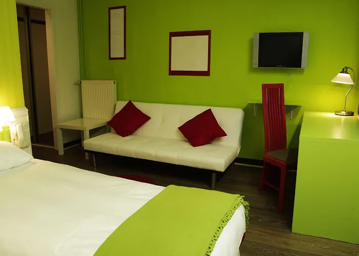 Le Relais Des Chateaux Forts Hotel